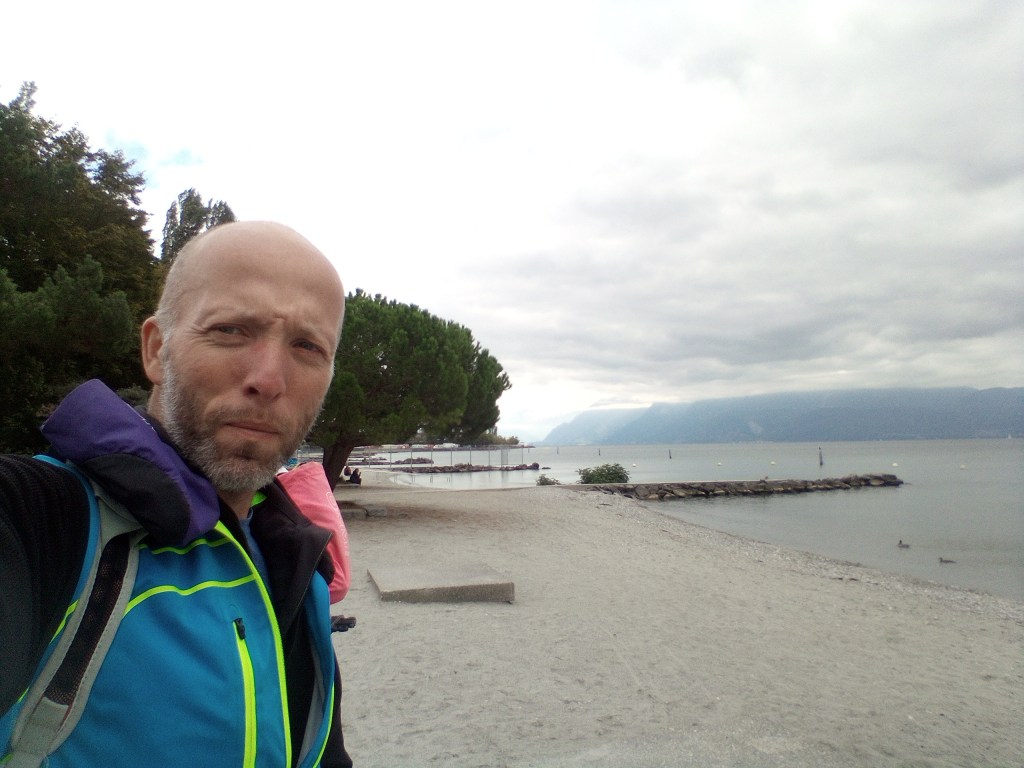 James Bond in Lausanne en een nachtelijke scheldpartij in het&nbsp;Frans