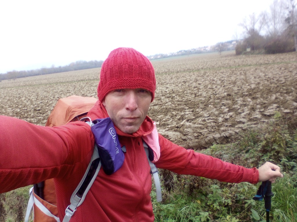 Dag 100. Jubileum; Gewekt worden door twee billen, een Chinees opsluiten in een schacht en 51 kilometer&nbsp;mistlopen