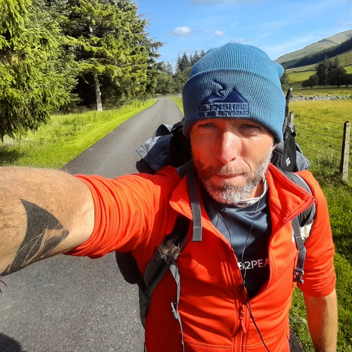 Een nieuwe muts, liften en een wildkameerplek tussen&nbsp;schapenkeutels